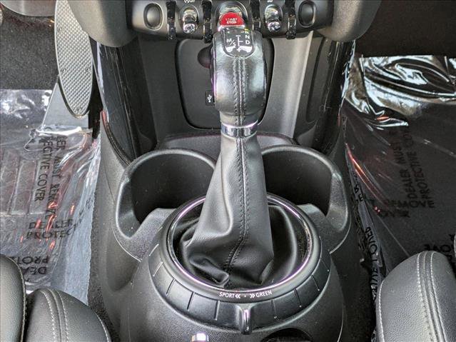 Used 2017 MINI Cooper S image 12