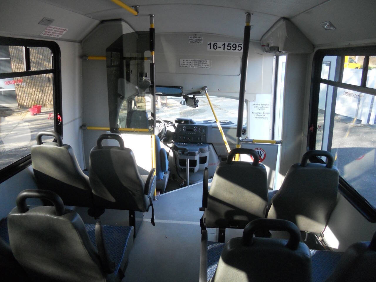 Used 2013 Ford E-450 and Econoline 450 Super Duty w/ Shuttle Bus Prep Pkg image 30