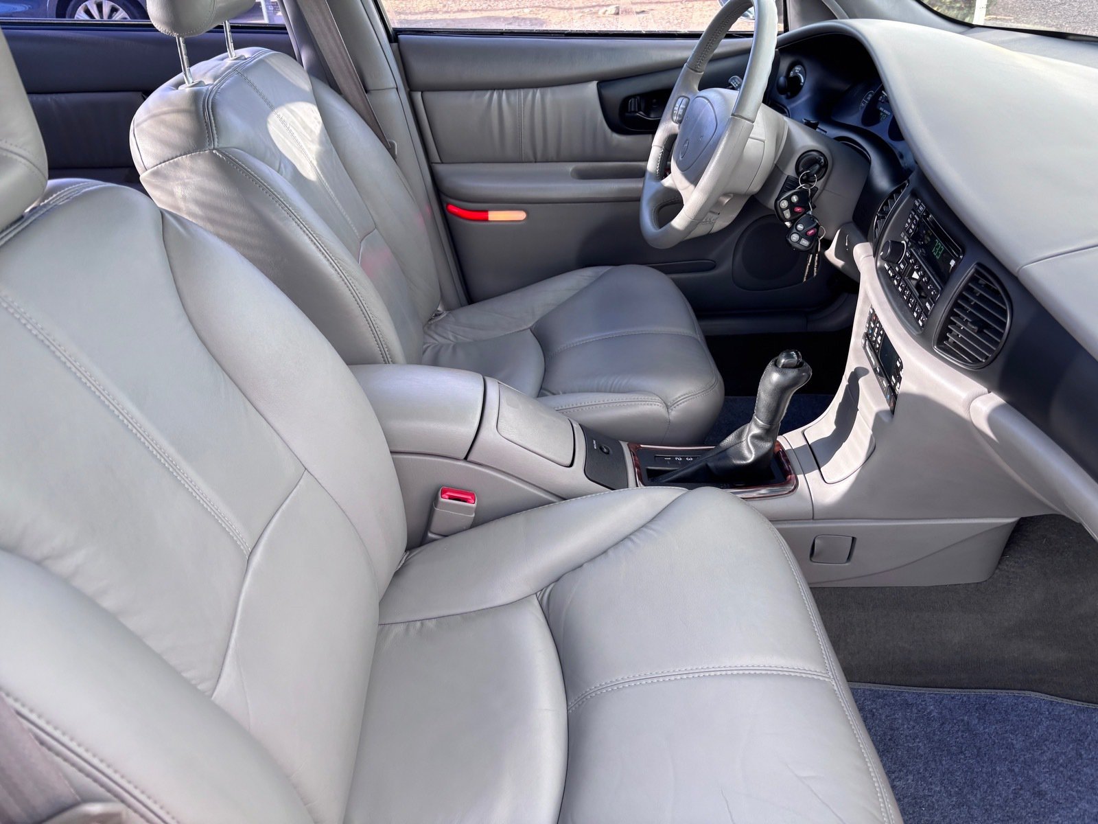 Used 1998 Buick Regal GS FWD image 11