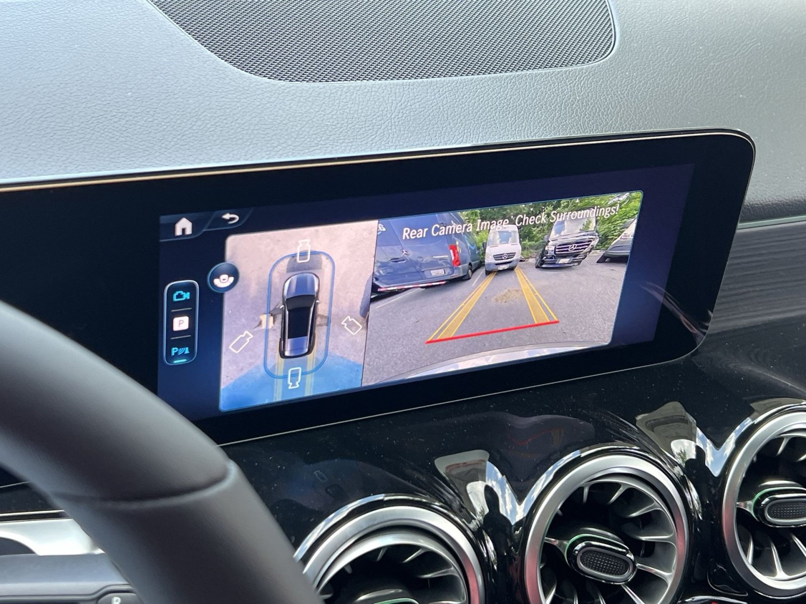 New 2026 Mercedes-Benz GLB 250 4MATIC image 24
