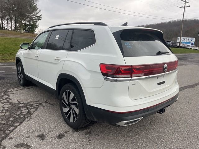 Used 2025 Volkswagen Atlas SE image 8