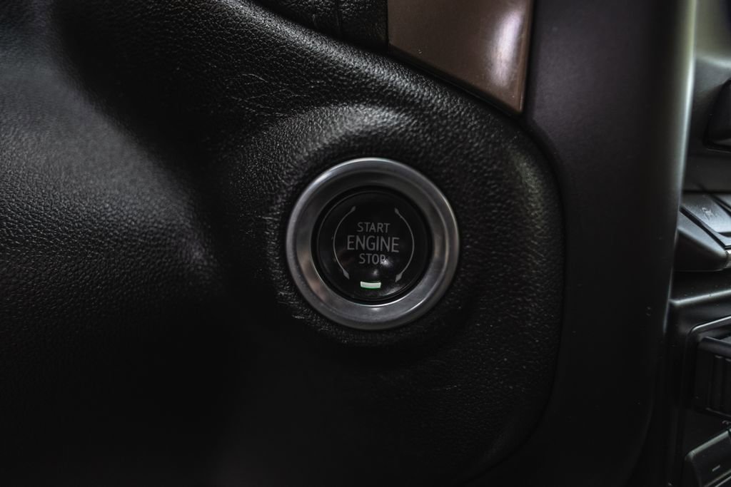 Used 2022 Chevrolet Silverado 1500 High Country w/ Safety Package II image 19