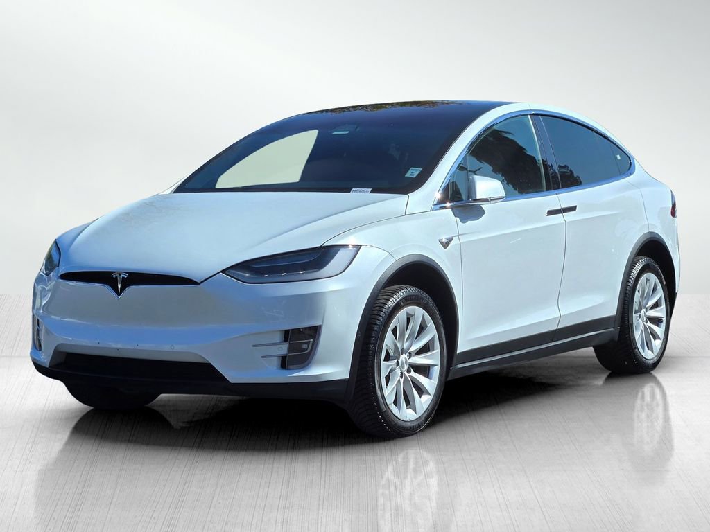 Used 2021 Tesla Model X Long Range image 9