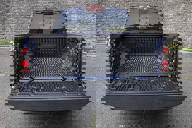 Used 2022 Nissan Frontier PRO-4X w/ Off-Road Protection Package image 17