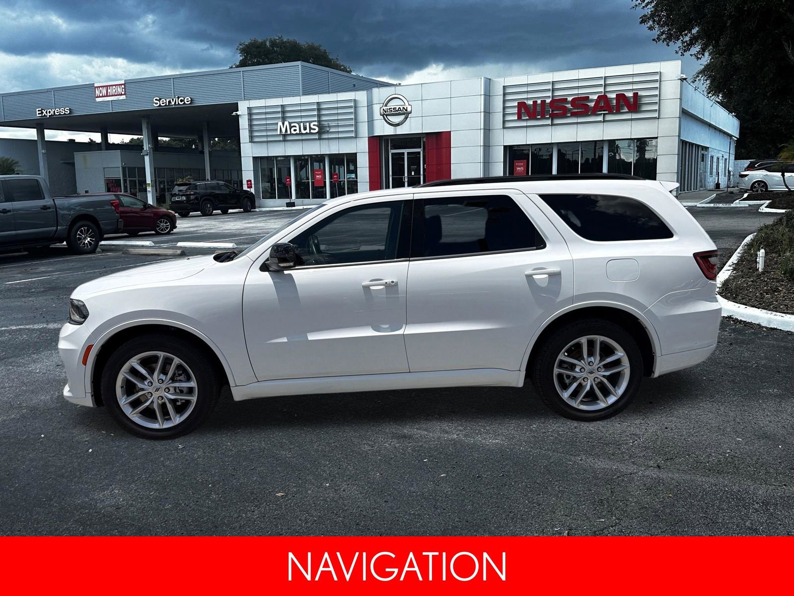 Used 2024 Dodge Durango GT RWD image 7