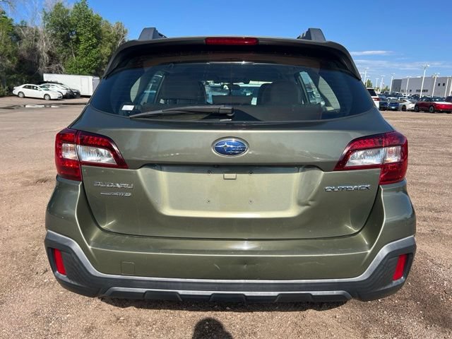 Used 2019 Subaru Outback 2.5i AWD/4WD image 5