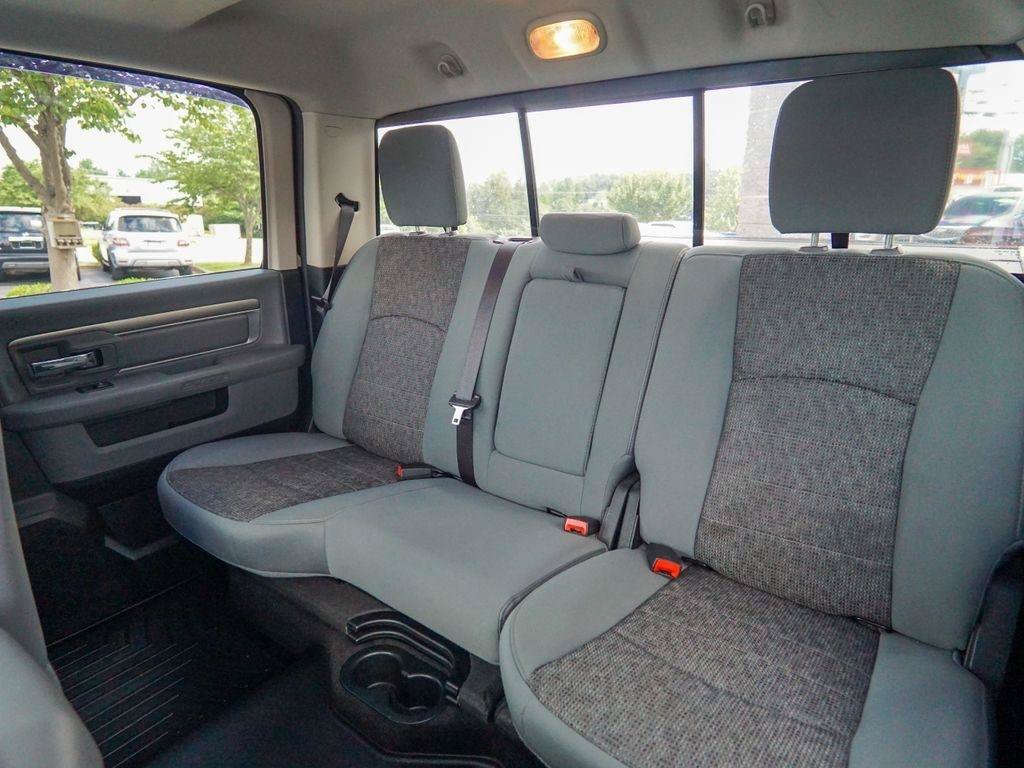Used 2017 RAM 1500 Big Horn RWD image 27