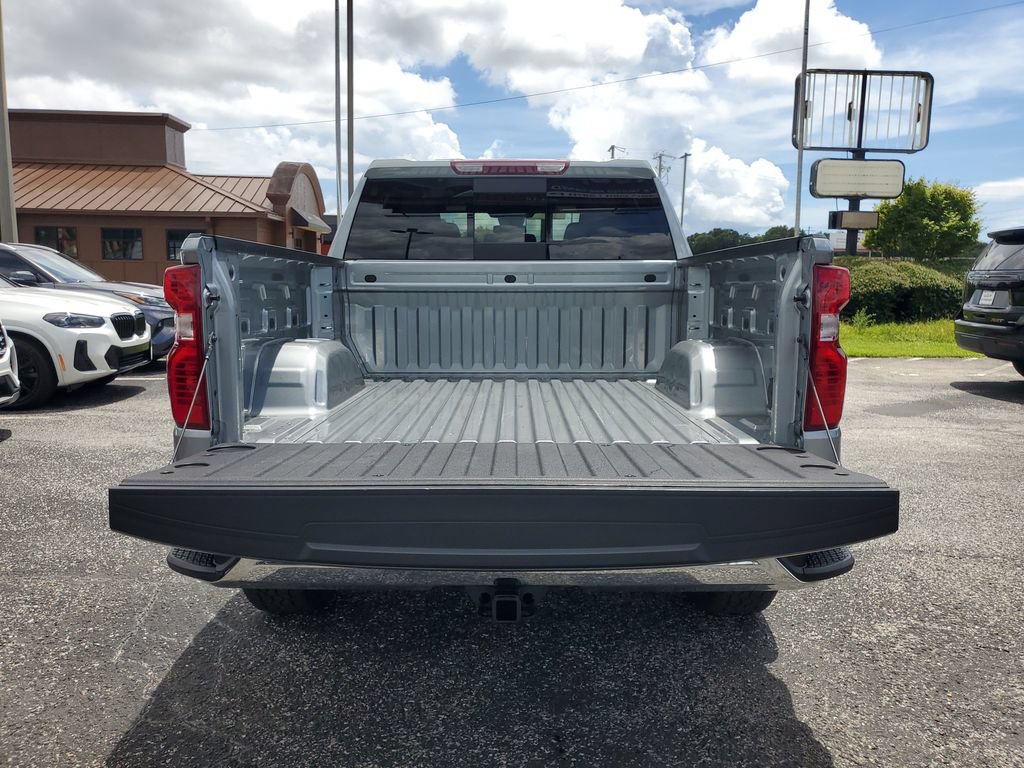 Used 2024 Chevrolet Silverado 1500 LT w/ Safety Package AWD/4WD image 30