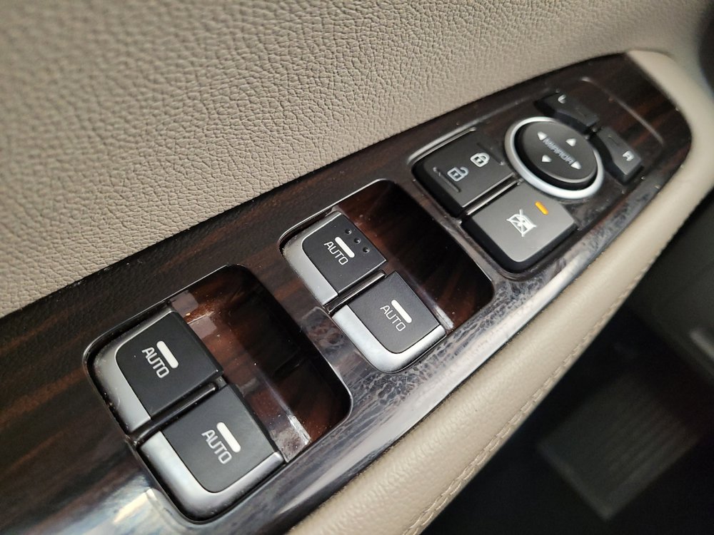 Used 2020 Kia Sorento EX FWD image 27