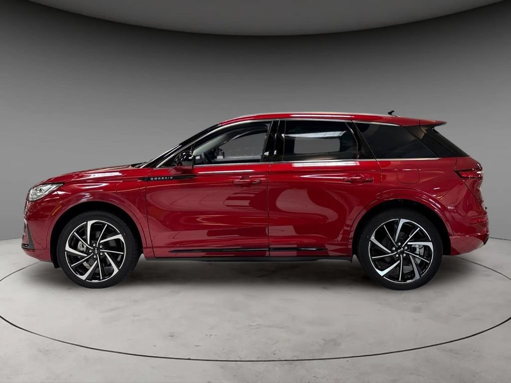 New 2024 Lincoln Corsair Grand Touring AWD/4WD image 3