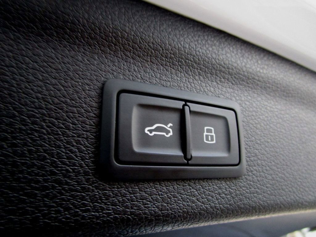 Used 2021 Audi Q3 2.0T Premium w/ Convenience Package image 33