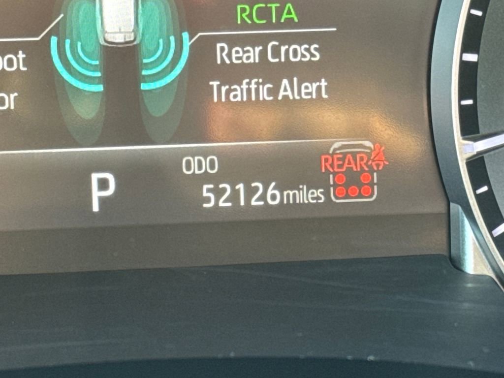 Used 2024 Toyota Highlander XLE image 19