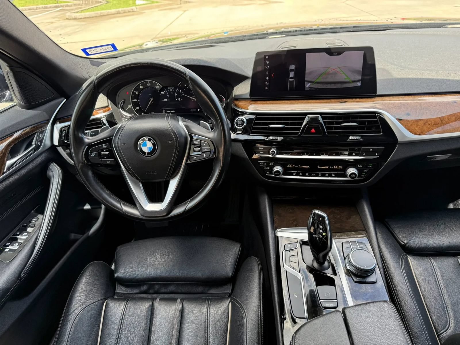 Used 2017 BMW 540i RWD image 14