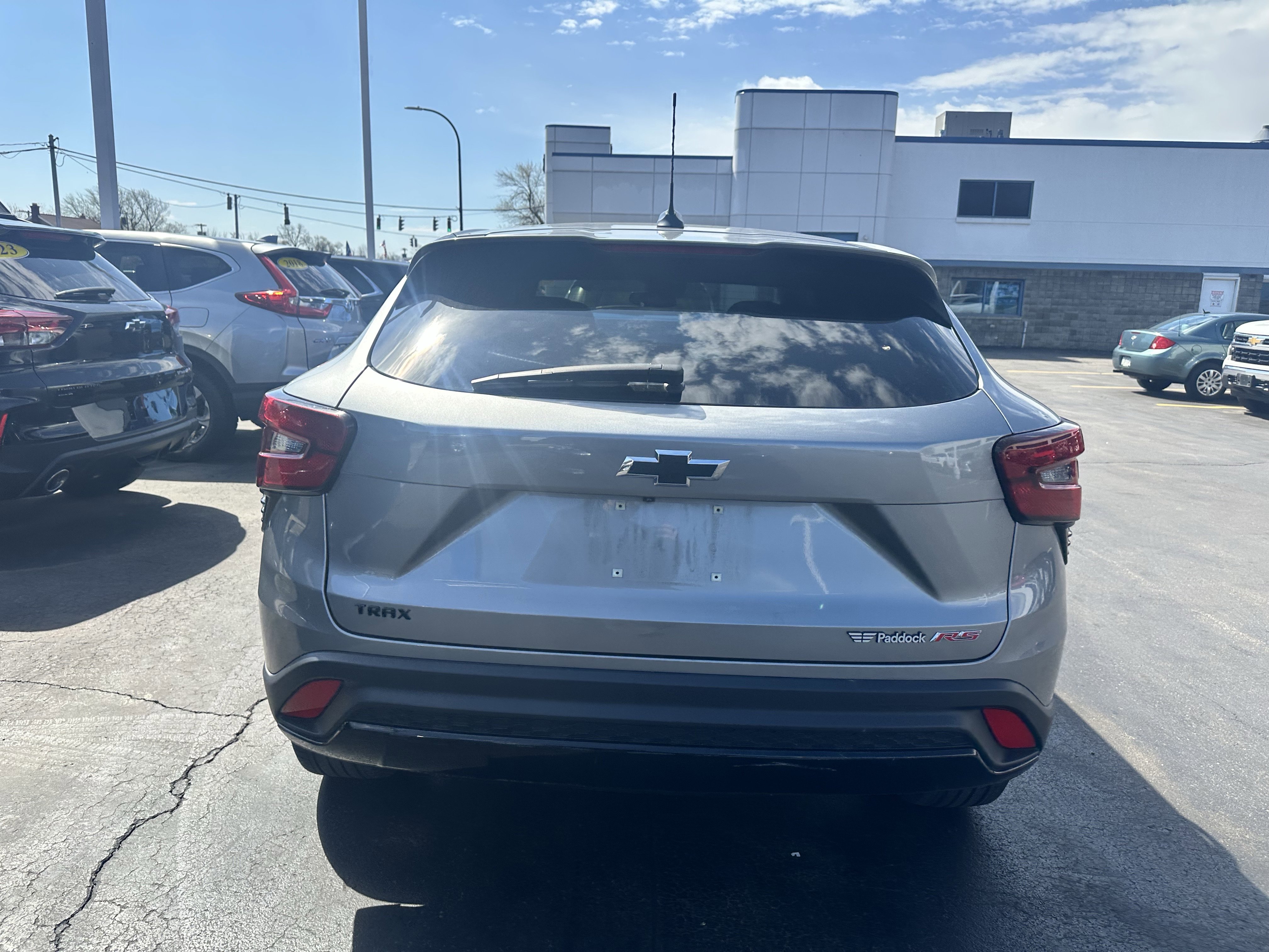 Used 2024 Chevrolet Trax RS FWD image 6