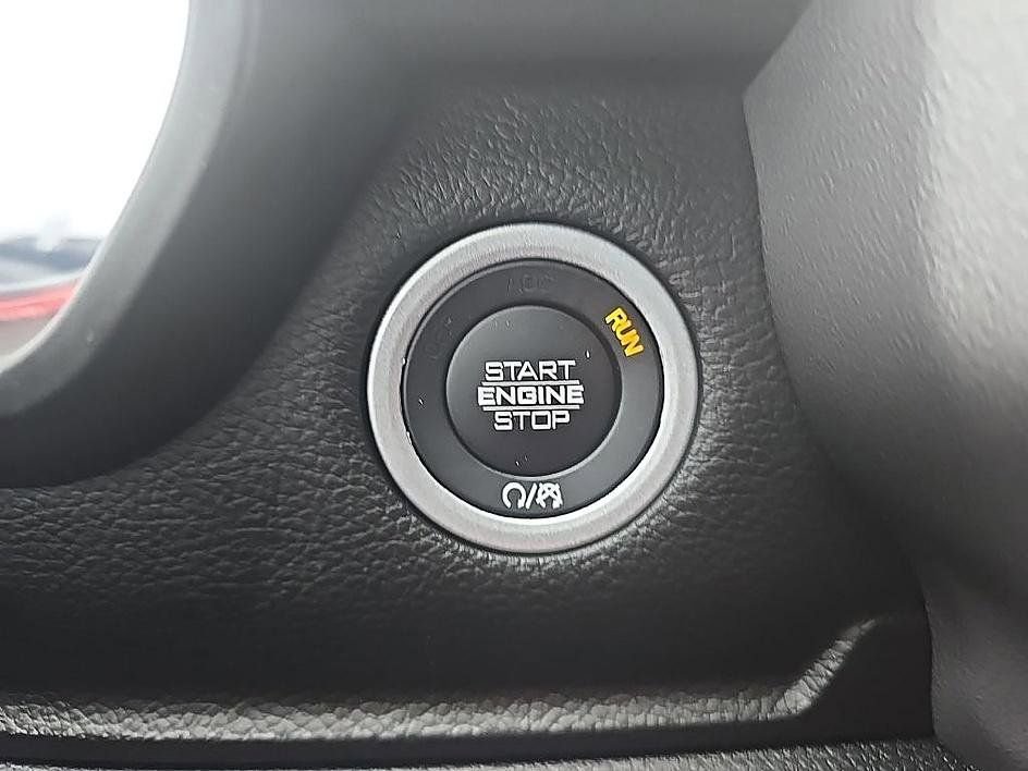 Used 2023 RAM 1500 Rebel image 21