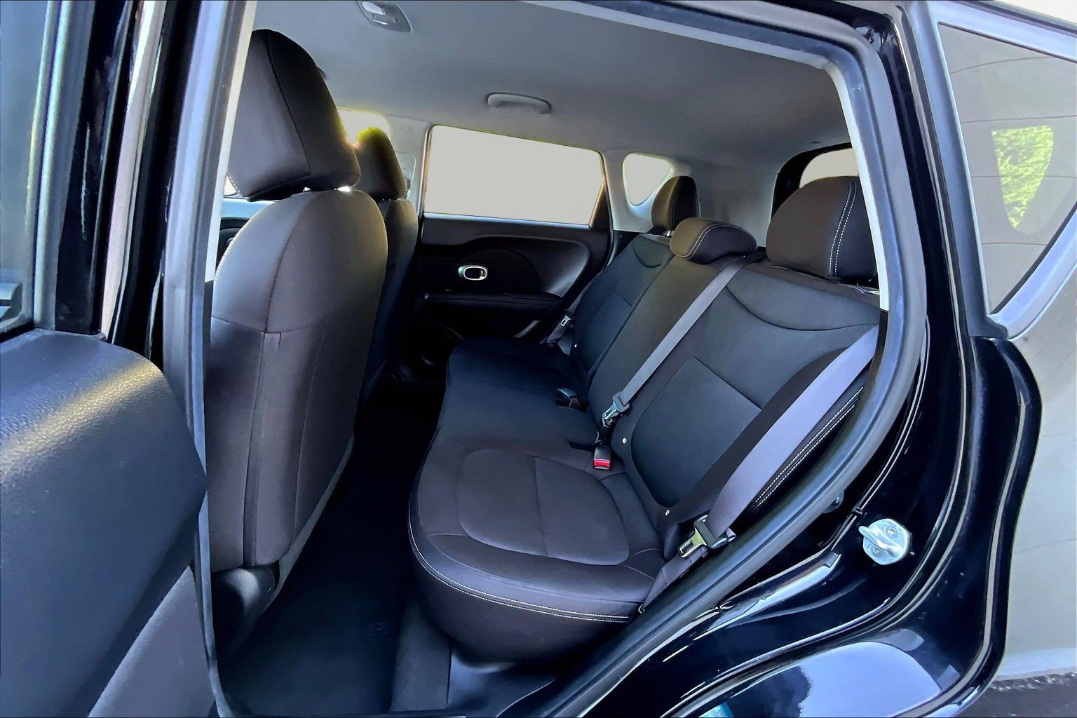 Used 2017 Kia Soul FWD image 22