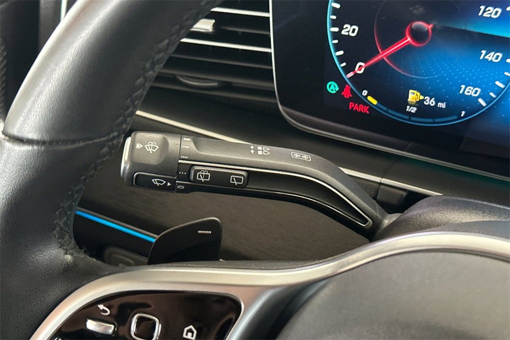 Used 2022 Mercedes-Benz GLE 350 4MATIC w/ AMG Line Exterior image 33