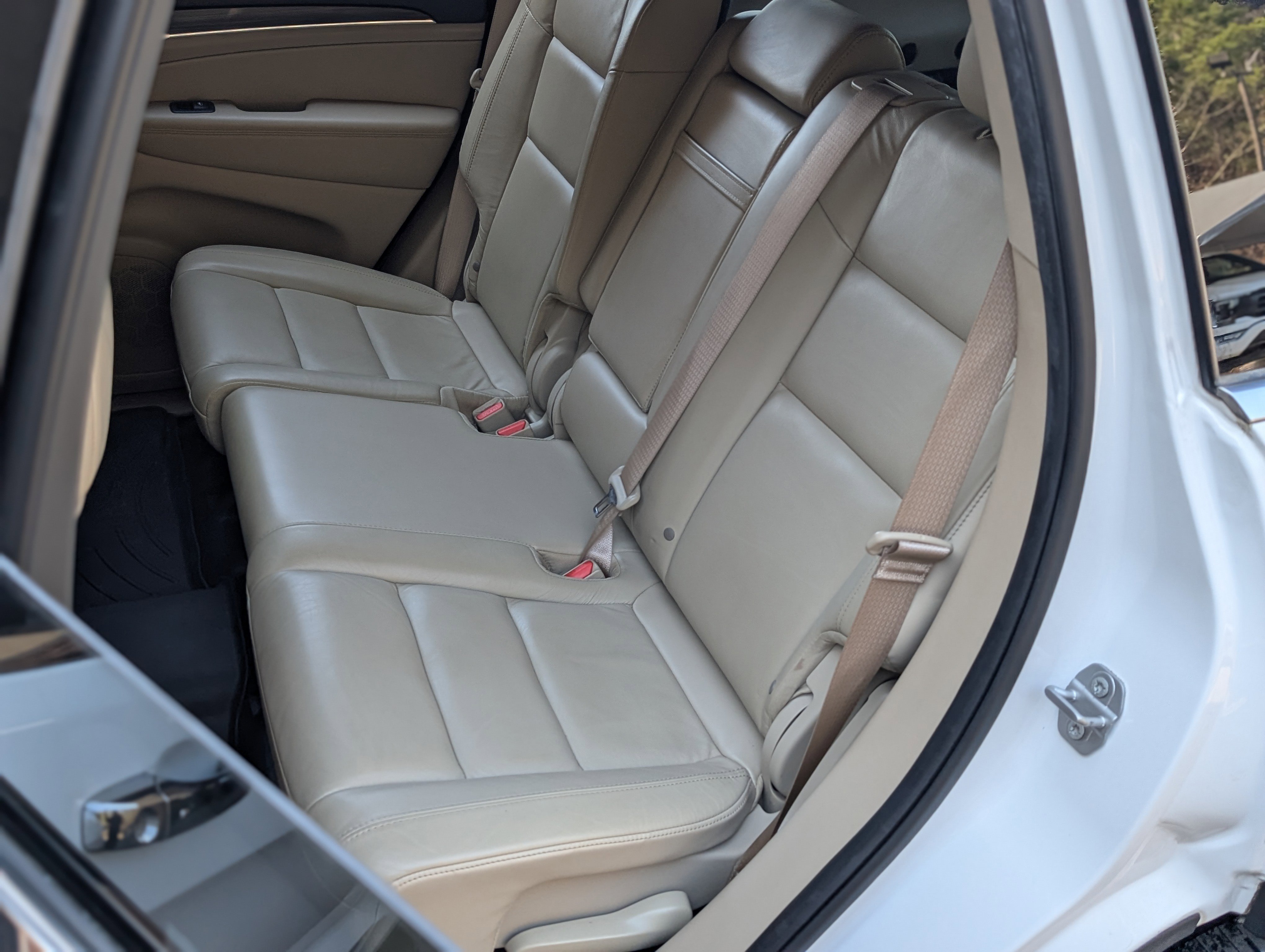 Used 2020 Jeep Grand Cherokee Limited image 19