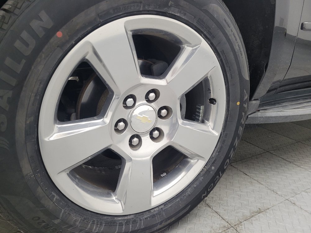 Used 2018 Chevrolet Tahoe LS w/ All-Season Package RWD image 31