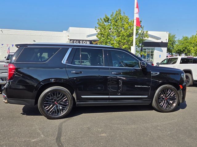 Used 2021 GMC Yukon Denali w/ Denali Premium Package AWD/4WD image 3