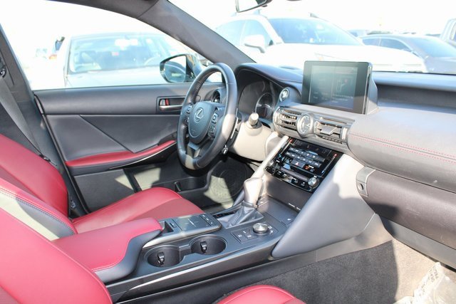 Certified 2024 Lexus IS 300 F Sport image 5