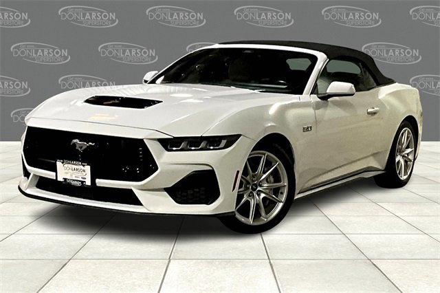 Used 2024 Ford Mustang GT Premium image 3