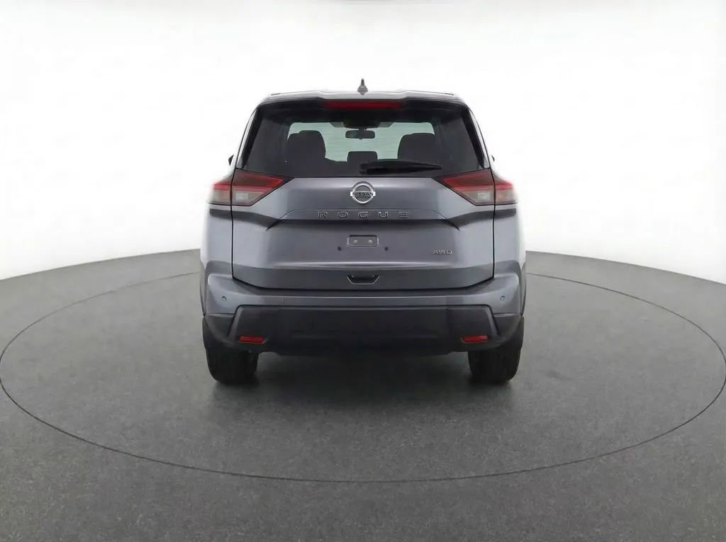 Used 2026 Nissan Rogue SV image 7