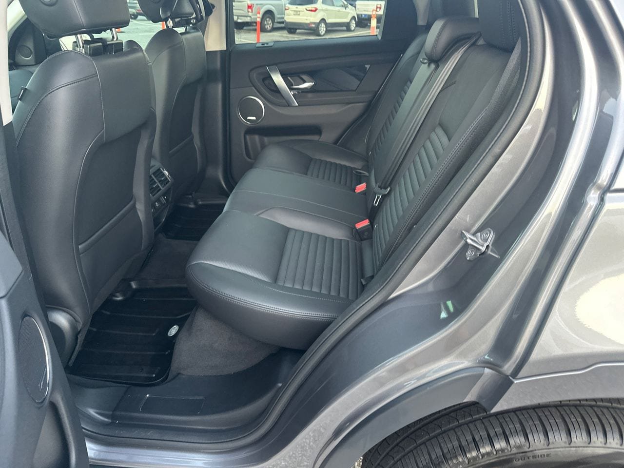 Used 2025 Land Rover Discovery Sport S AWD/4WD image 21