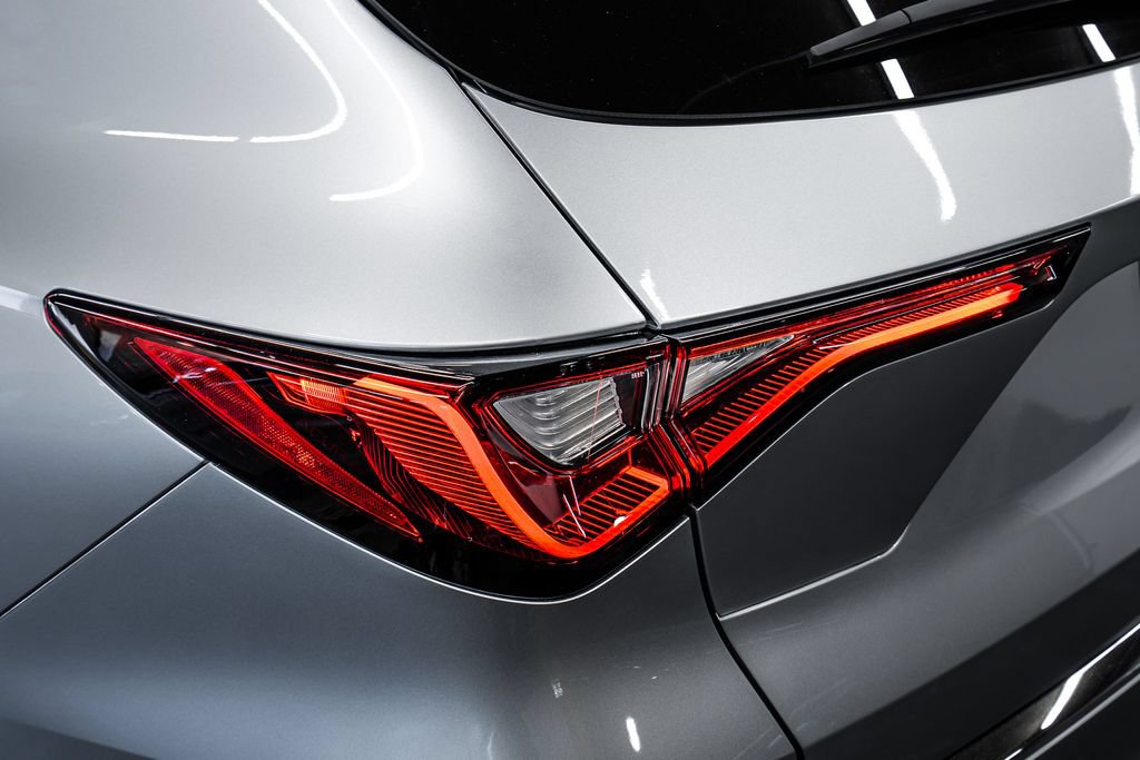 New 2026 Acura MDX SH-AWD image 12