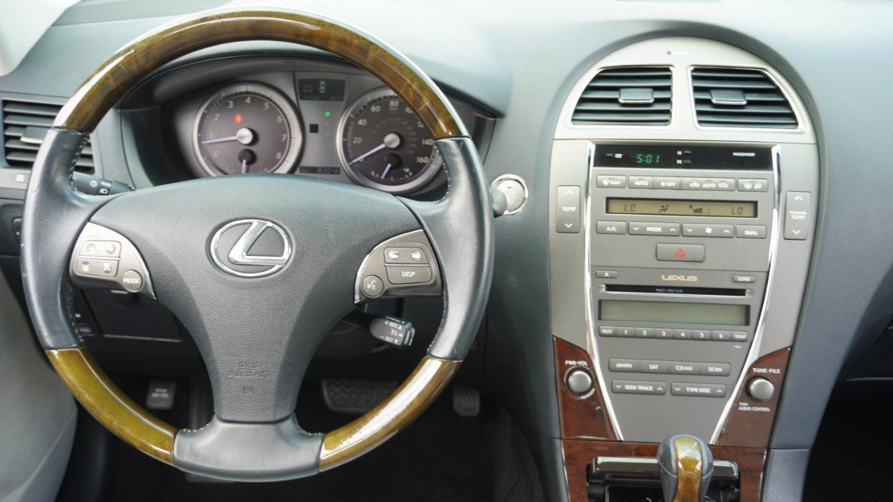 Used 2010 Lexus ES 350 FWD image 27