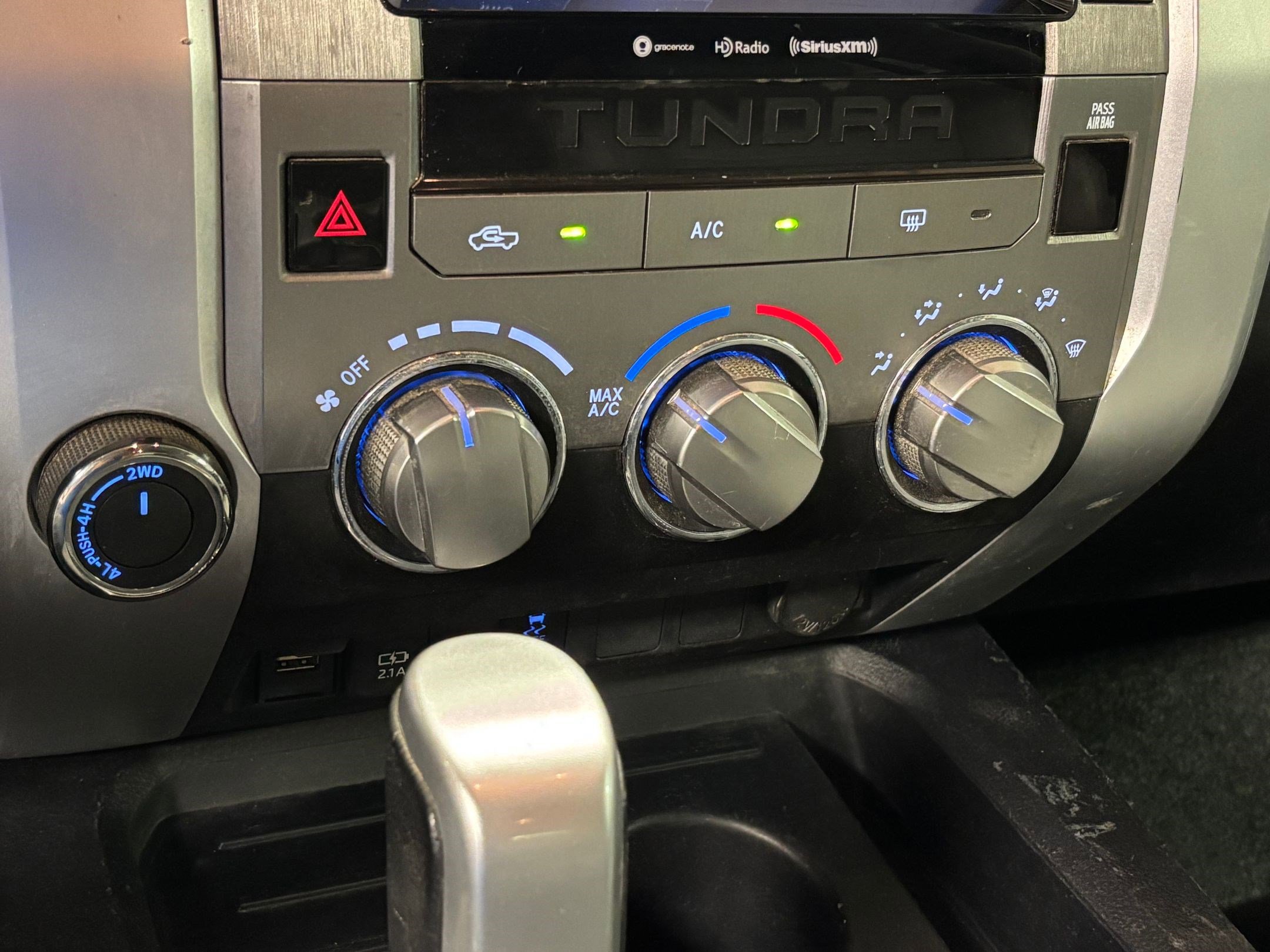 Used 2020 Toyota Tundra SR5 w/ SR5 Leather Package image 15