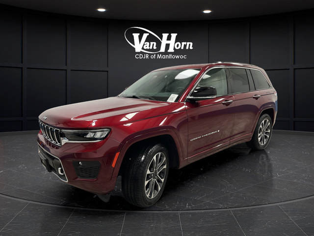 Used 2023 Jeep Grand Cherokee Overland w/ Luxury Tech Group IV AWD/4WD image 7