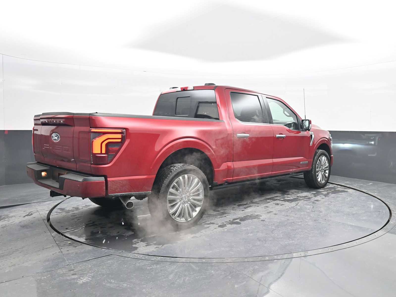 Used 2025 Ford F150 Platinum w/ Equipment Group 703A Plus image 8