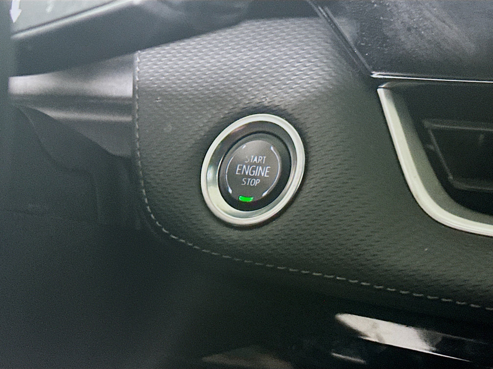 Used 2025 Chevrolet Equinox LT FWD image 20