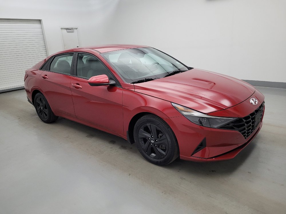 Used 2023 Hyundai Elantra SEL FWD image 11