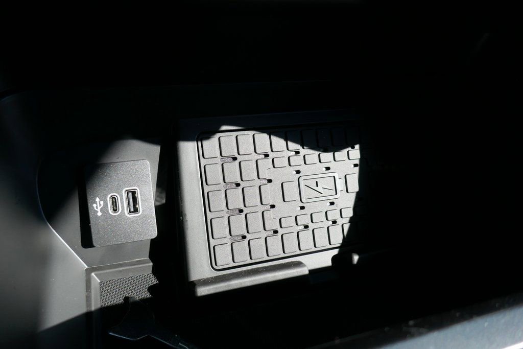 New 2025 Ford F150 XLT w/ Equipment Group 302A MID image 26