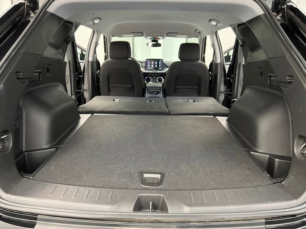 Used 2025 Chevrolet Blazer LT image 29