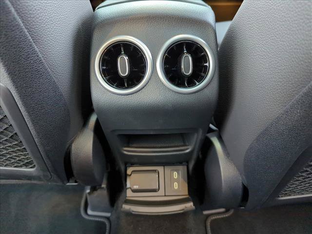 Used 2026 Mercedes-Benz GLB 250 image 18