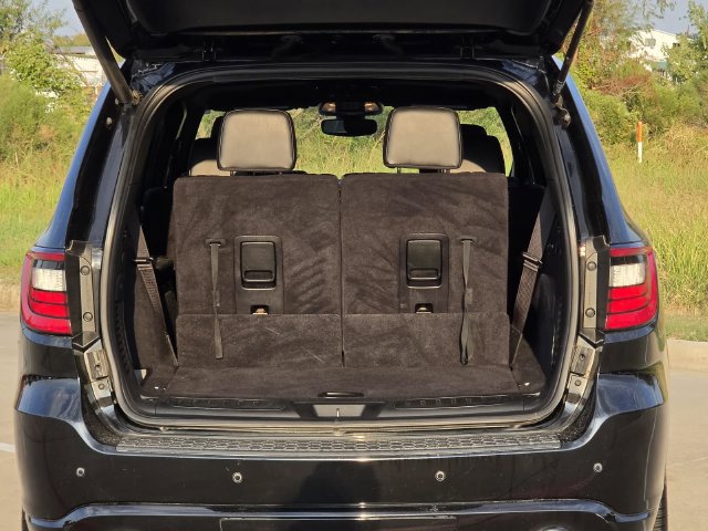 Used 2020 Dodge Durango R/T w/ Blacktop Package AWD/4WD image 8