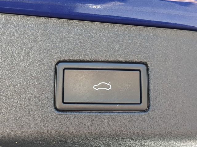 Certified 2022 Volkswagen ID.4 Pro S RWD image 10