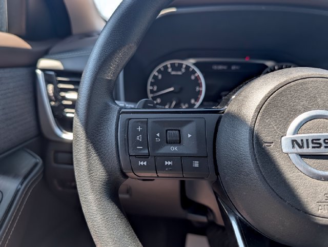 Used 2021 Nissan Rogue SV AWD/4WD image 19
