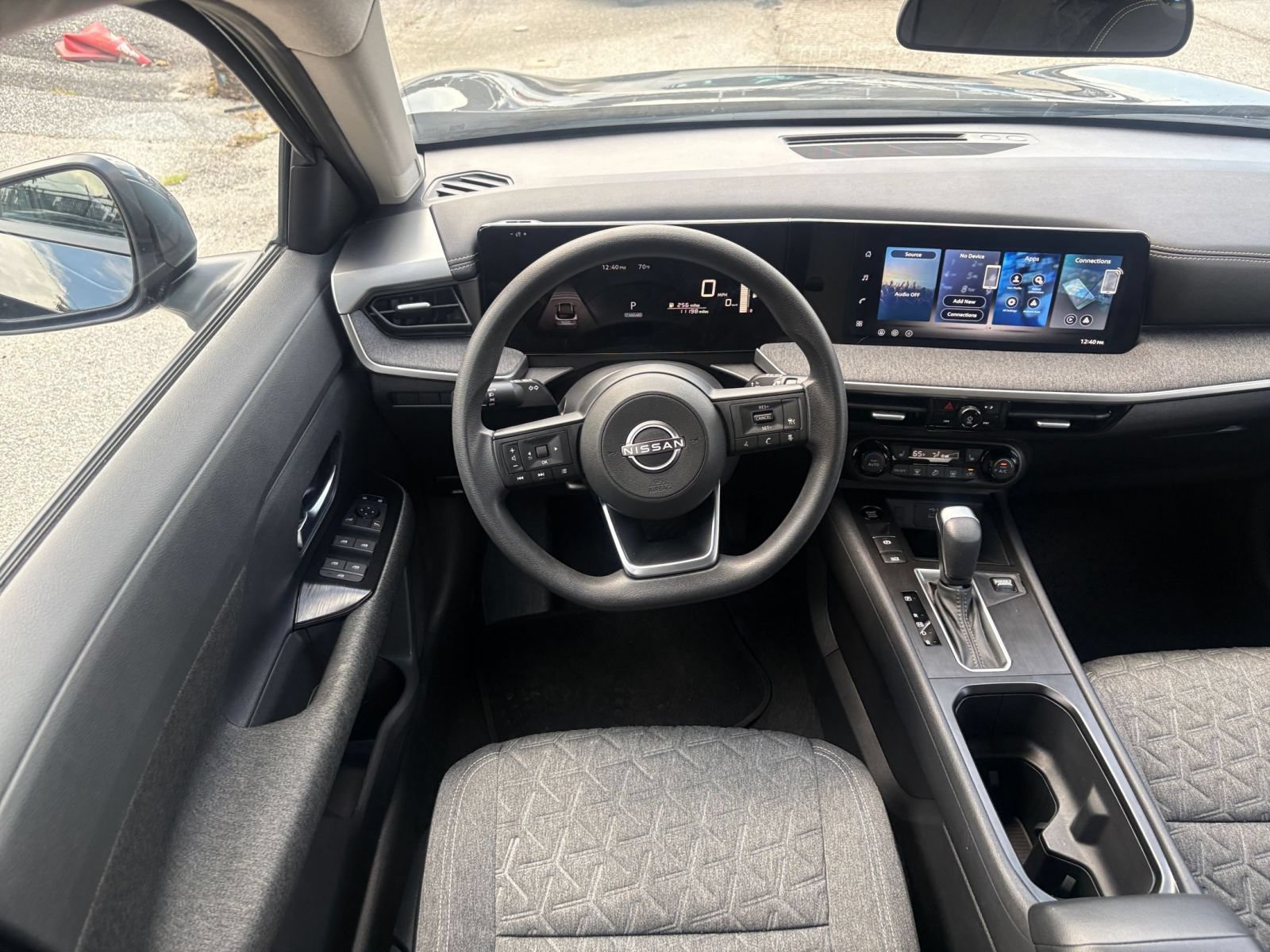 Used 2026 Nissan Kicks SV w/ Cold Weather Package AWD/4WD image 24