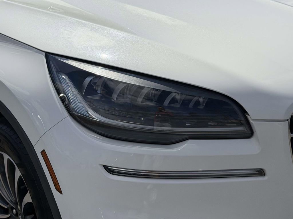 Used 2022 Lincoln Aviator Reserve w/ Elements Package Plus AWD/4WD image 8