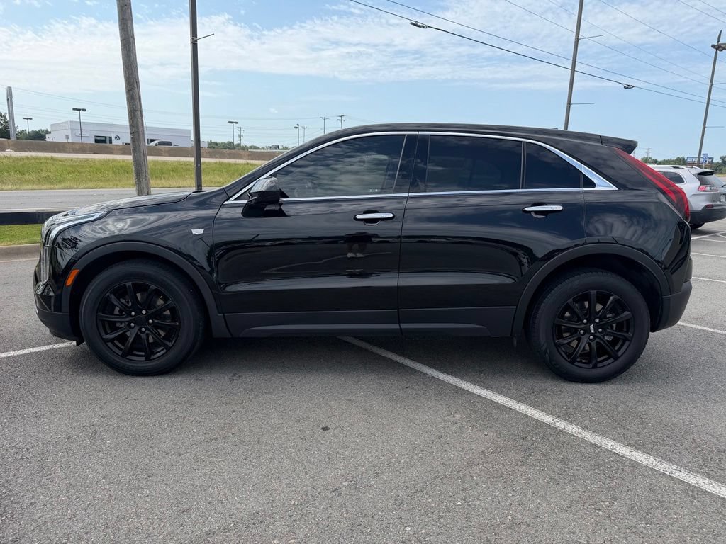 Used 2022 Cadillac XT4 Luxury FWD image 4