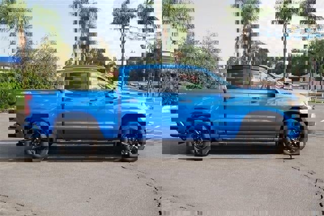 Used 2025 Chevrolet Silverado 1500 Custom image 15