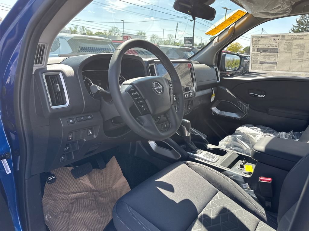 New 2026 Nissan Frontier SV AWD/4WD image 9