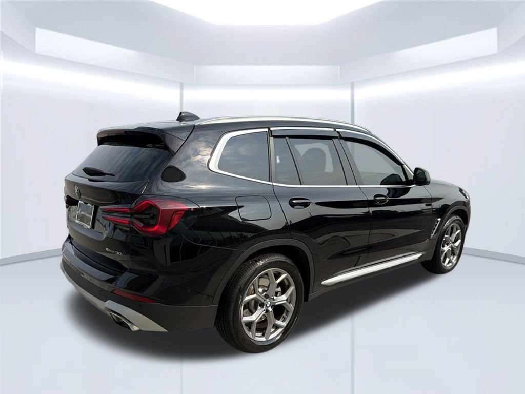 Used 2023 BMW X3 sDrive30i w/ Premium Package RWD image 7
