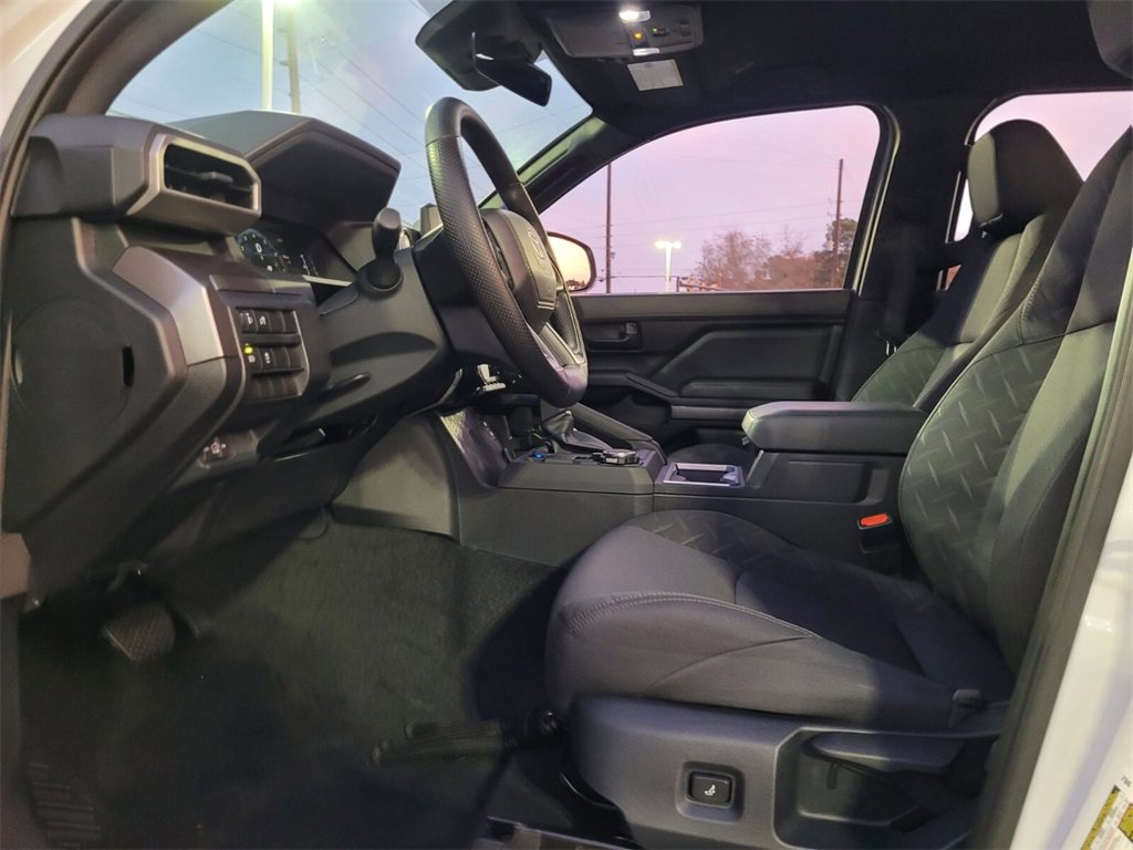 New 2025 Toyota Tacoma SR5 image 4