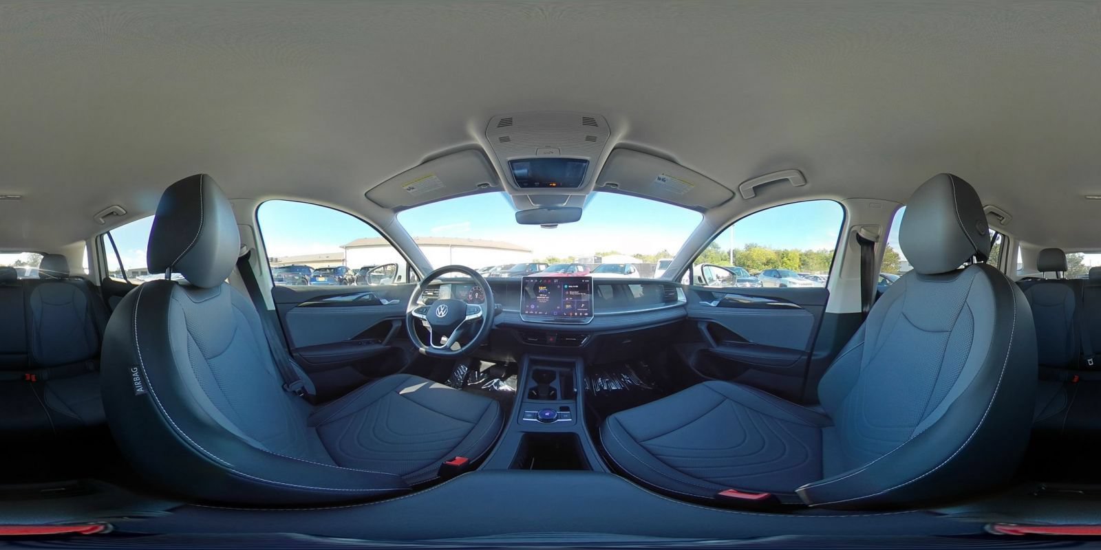 Used 2026 Volkswagen Tiguan SE AWD/4WD image 44