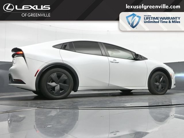 Used 2023 Toyota Prius LE FWD image 12